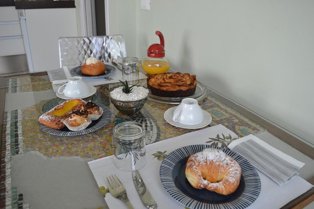 プロヴァーリオ・ディゼーオ Riflessi D'Arte Bed & Breakfast エクステリア 写真
