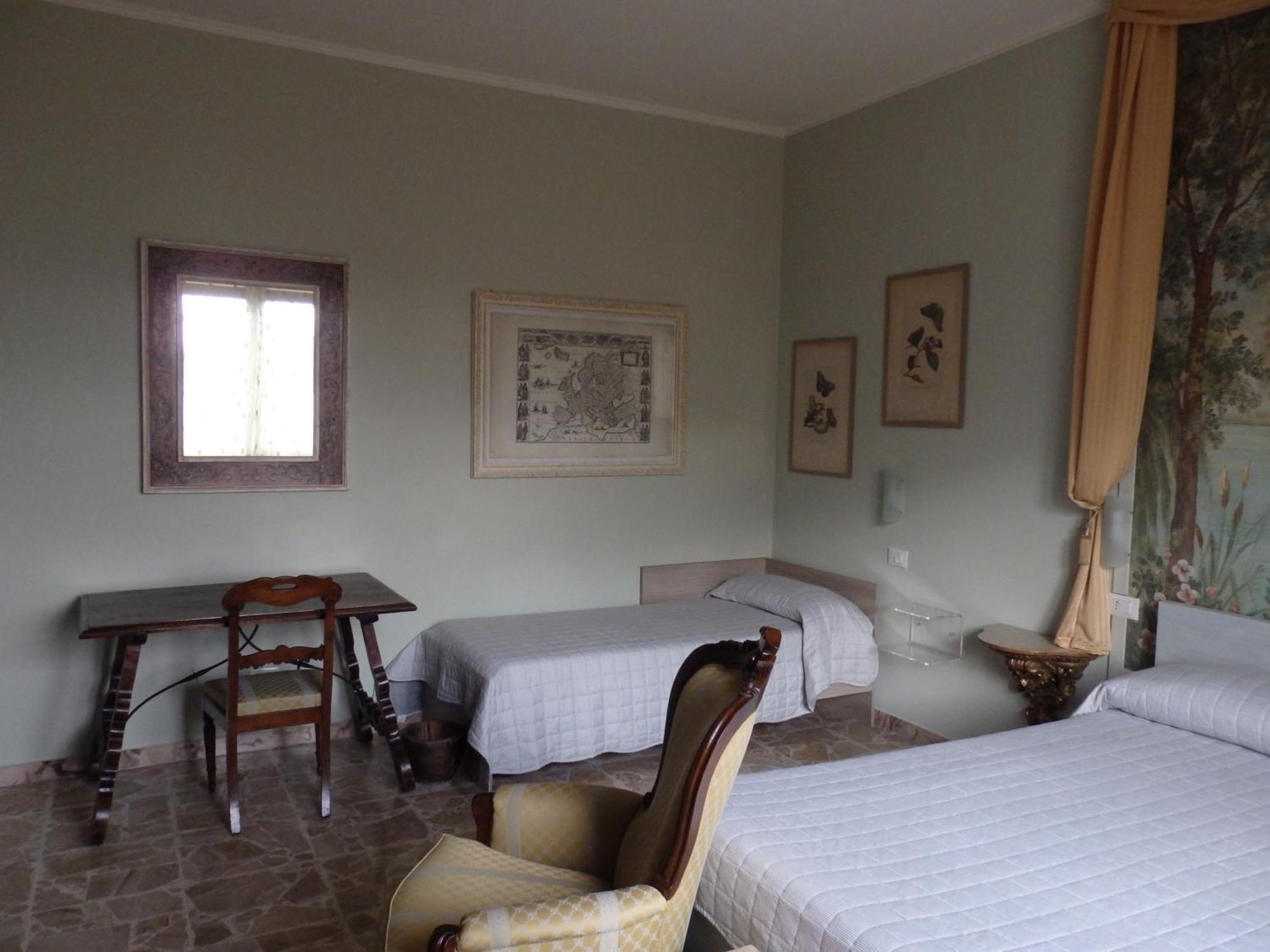プロヴァーリオ・ディゼーオ Riflessi D'Arte Bed & Breakfast エクステリア 写真